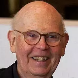 Claes Oldenburg net worth