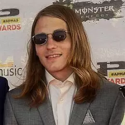 Andrew Oliver net worth