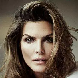 Montserrat Oliver net worth