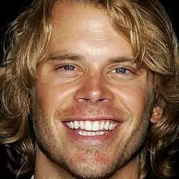 Eric Christian Olsen net worth
