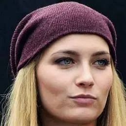 Tinne Oltmans net worth