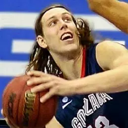 Kelly Olynyk net worth