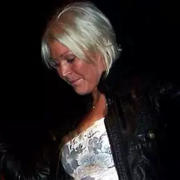 Jo O'Meara net worth