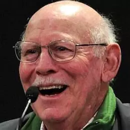 Alan Oppenheimer net worth