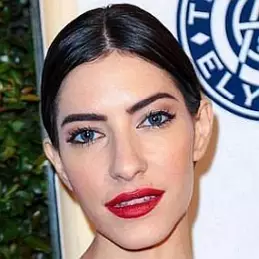 Lisa Origliasso net worth