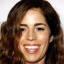 Ana Ortiz net worth