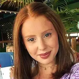 Jackie Oshry net worth