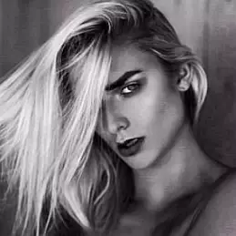 Kelsey Owens net worth