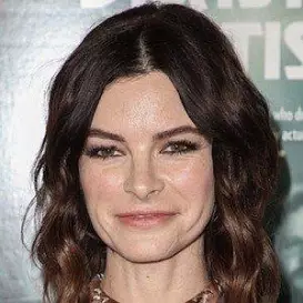 Kelly Oxford net worth