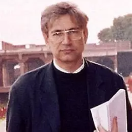 Orhan Pamuk net worth