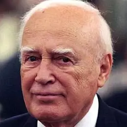 Karolos Papoulias net worth