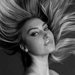 Alexis Pappas net worth