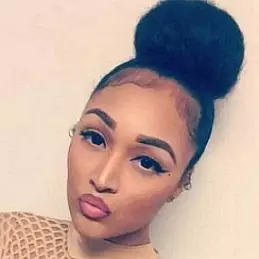 Daisy Parker net worth