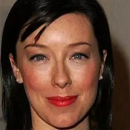 Molly Parker net worth