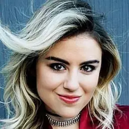 Chloe Parr net worth