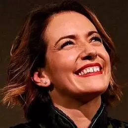 Alondra de la Parra net worth