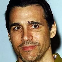 Adrian Paul net worth