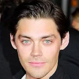 Tom Payne net worth