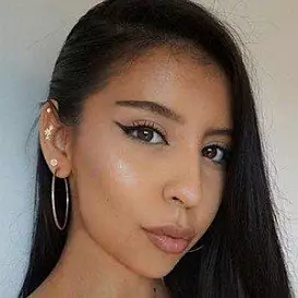 Camila Paz Chavez net worth