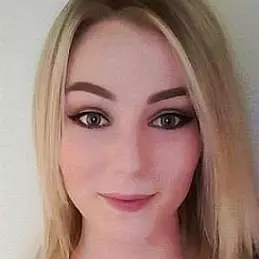 Lisa Peachy net worth