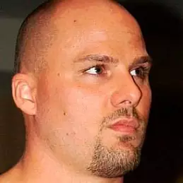 Adam Pearce net worth