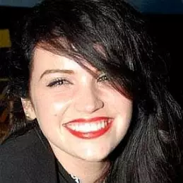 Lindsay Pearce net worth