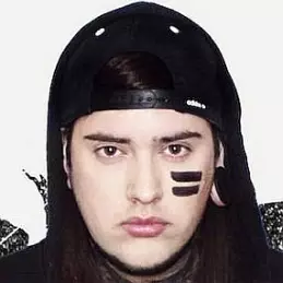 Conor Peek net worth