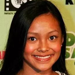 Ysa Penarejo net worth