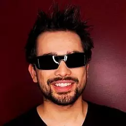 Joe Penna net worth