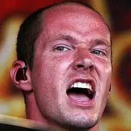 Chris Pennie net worth