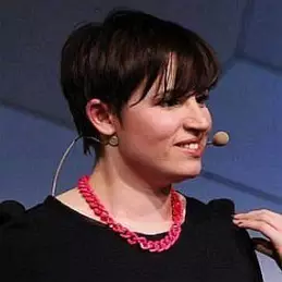 Laurie Penny net worth