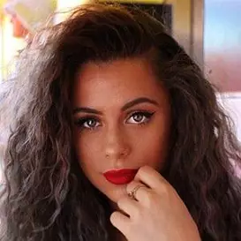 Alysha Percy net worth