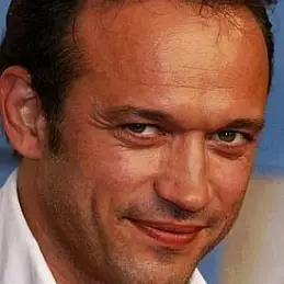 Vincent Perez net worth