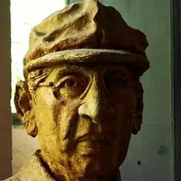 Lester James Peries net worth