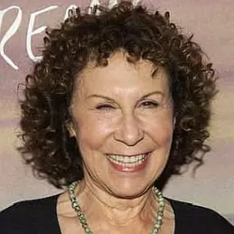 Rhea Perlman net worth