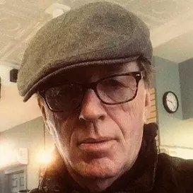 Dennis Perrin net worth