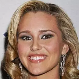 Stevi Perry net worth