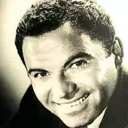 Nehemiah Persoff net worth