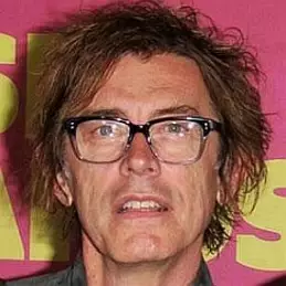 Tom Petersson net worth