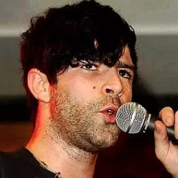 Yannis Philippakis net worth