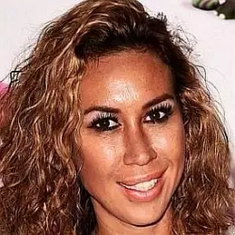 Ampika Pickston net worth