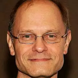 David Hyde Pierce net worth