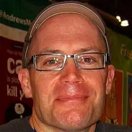 Lincoln Peirce net worth