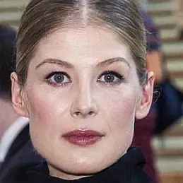 Rosamund Pike net worth