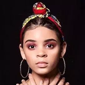 Gabby Pink Heart net worth