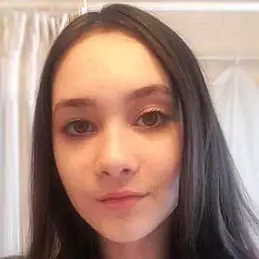 Pinkpuffyunicorns net worth