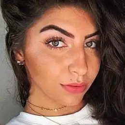 Taylor Pisciotta net worth