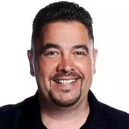 Lou Pizarro net worth