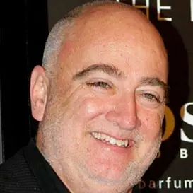 Bill Plaschke net worth