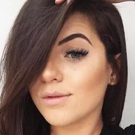 Amanda Pontes net worth